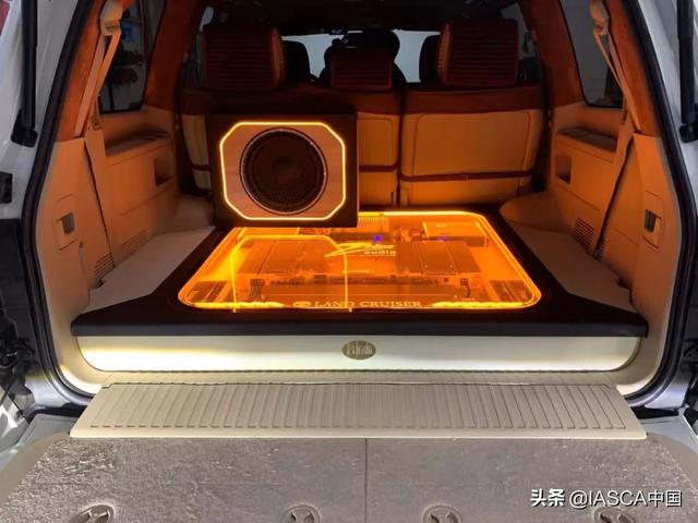丰田陆巡汽车音响豪华升级-打造一个移动式音乐厅